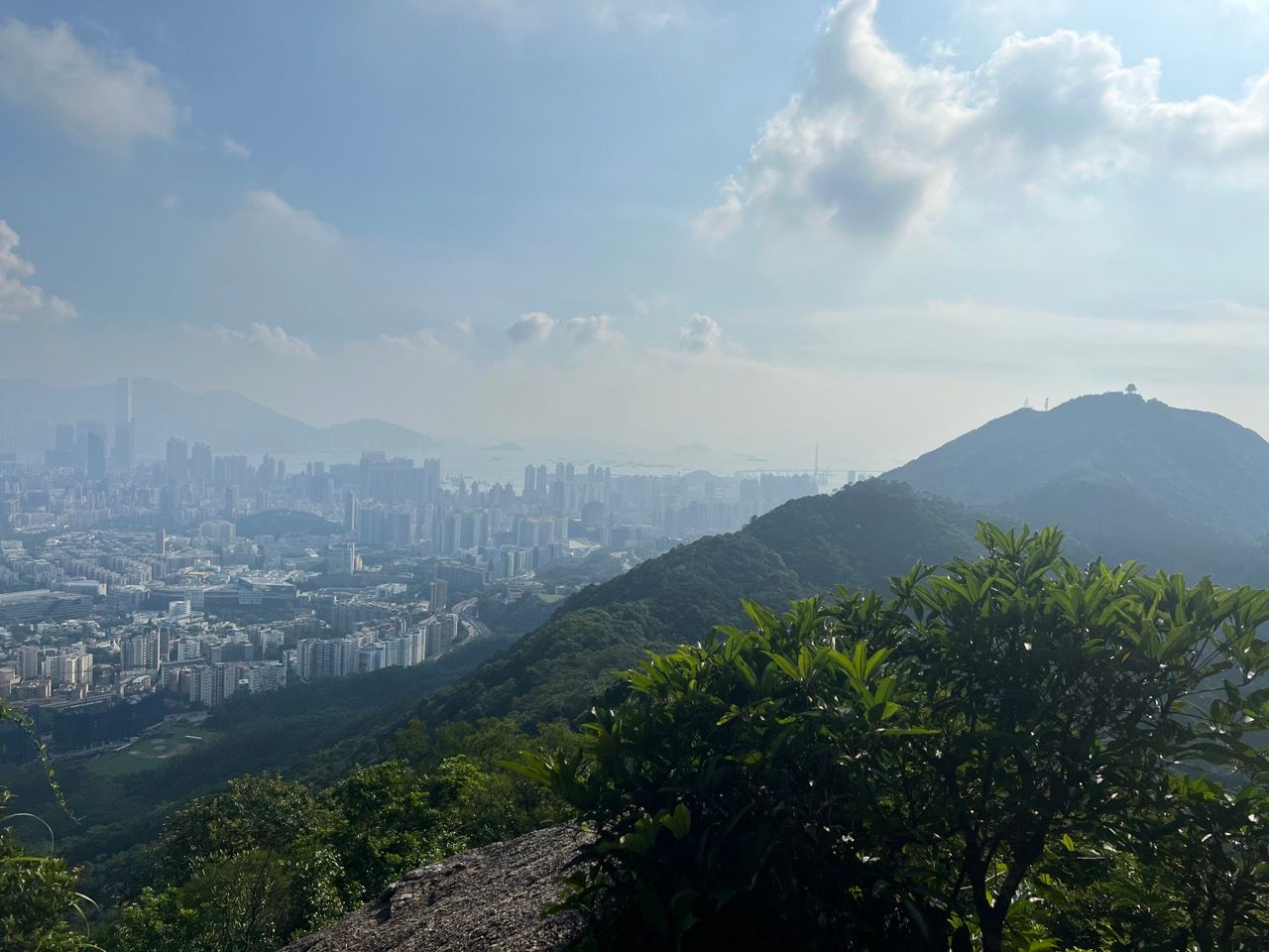 The Lion Rock (獅子山): HK urban hike